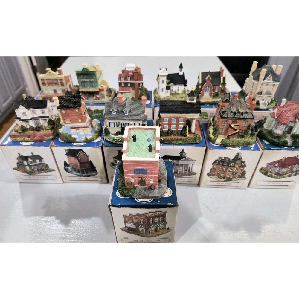 Harmony Grove Collection 1992-94 Miniature Village Buildings lot 13 Vintage